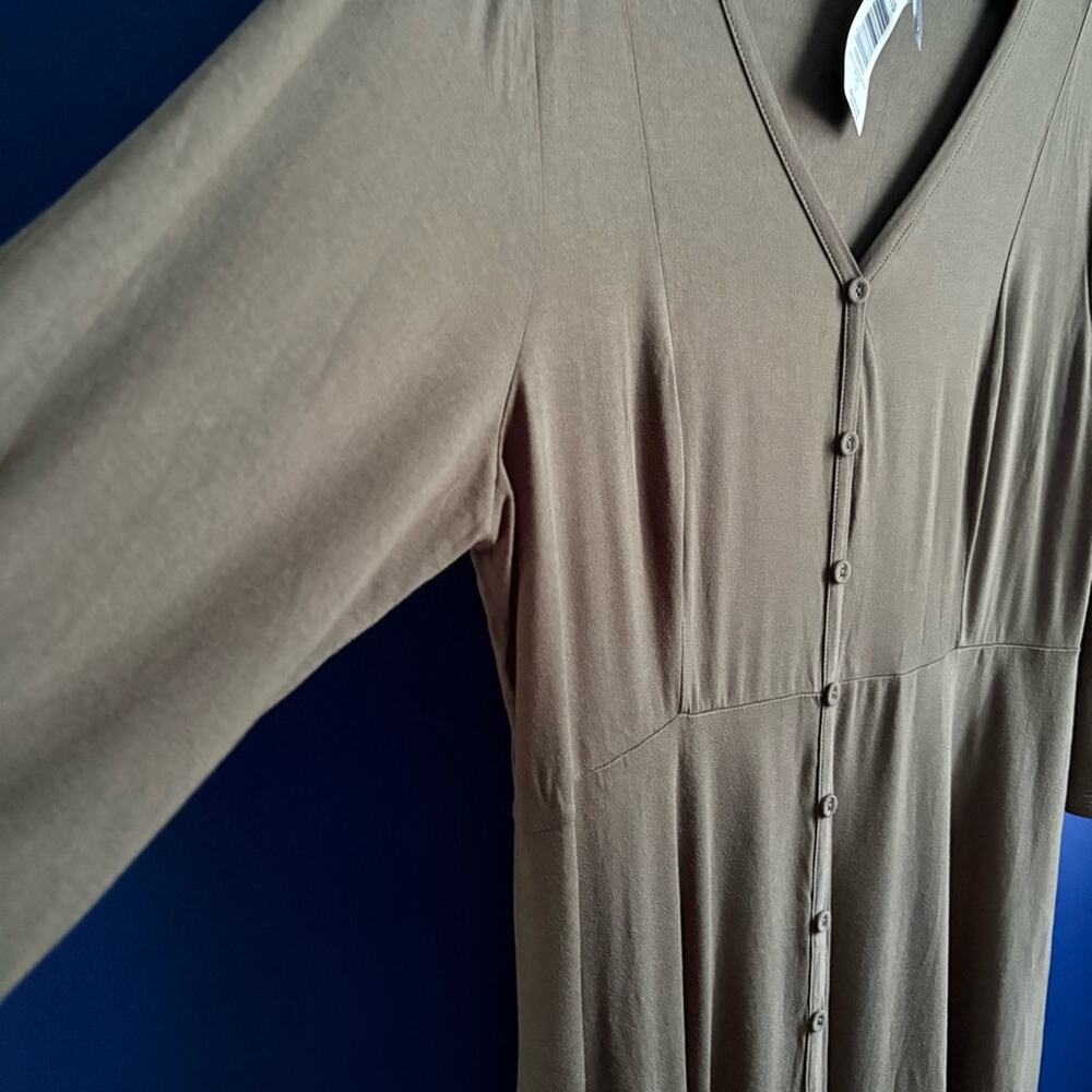 Torrid Olive A-Line Dress V-Neck 3/4 Sleeve - Picture 4 of 7